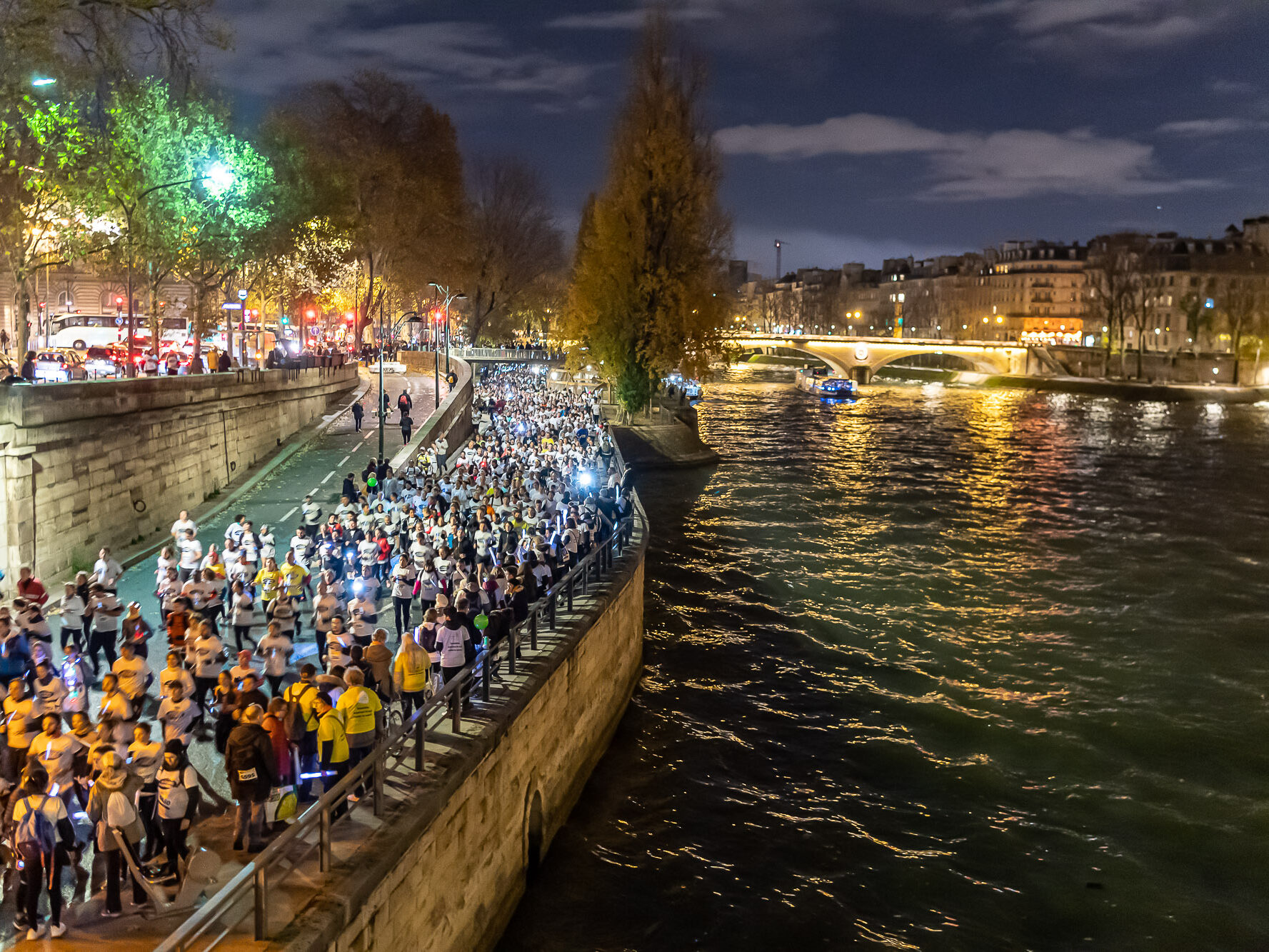 LA COURSE DES LUMIÈRES
